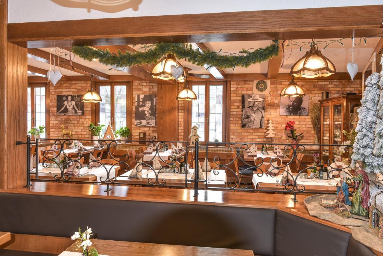 Hotel Ristorante Rostica Bad Urach Eksteriør bilde