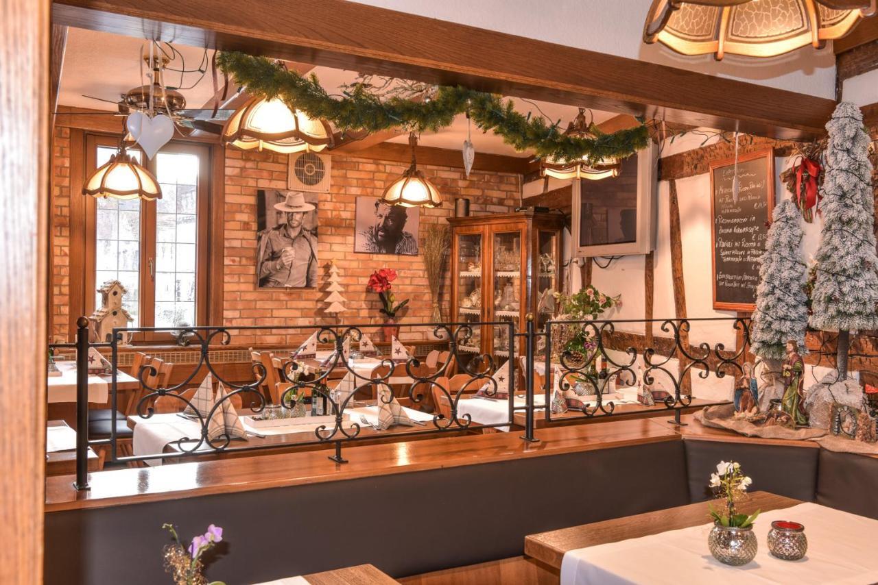 Hotel Ristorante Rostica Bad Urach Eksteriør bilde